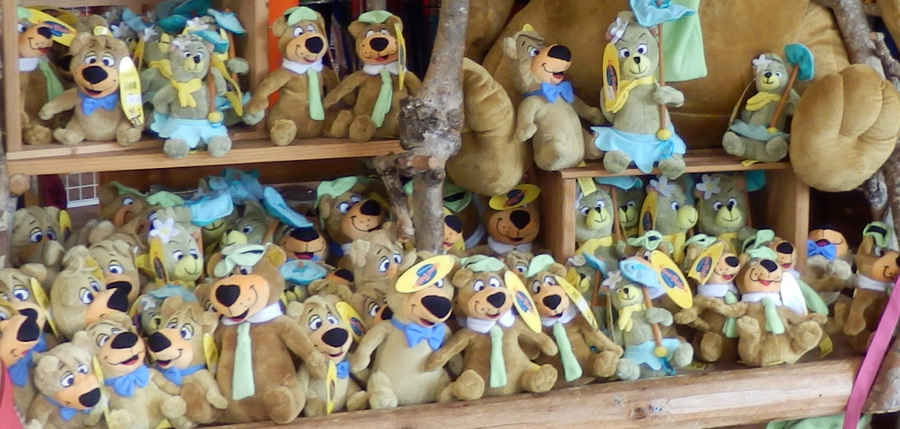 Merchandise - Yogi Bear's Jellystone Park Franchise 9